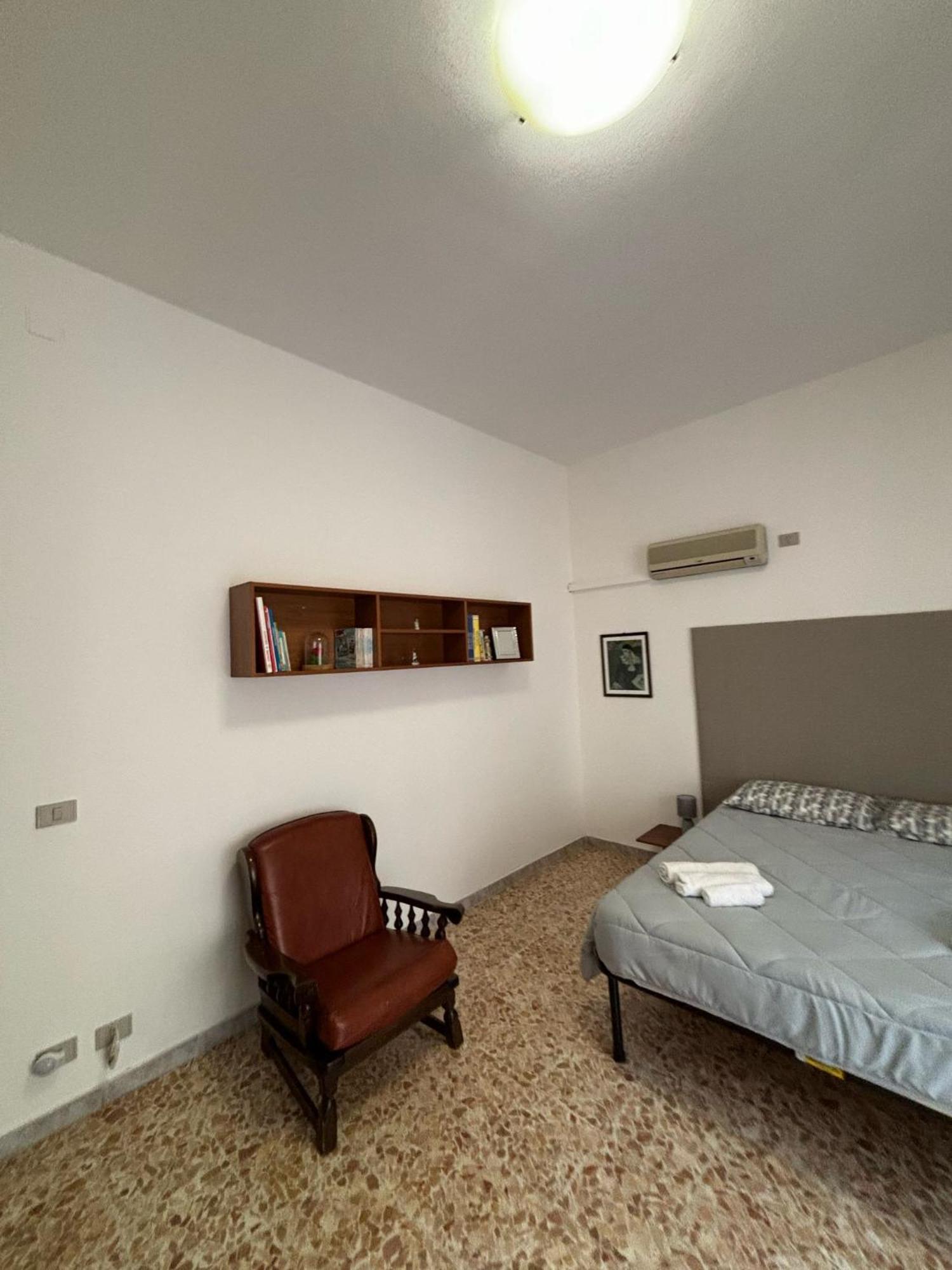 Pm 41 Via Ennio Porrino Guest House Αλγκέρο Εξωτερικό φωτογραφία