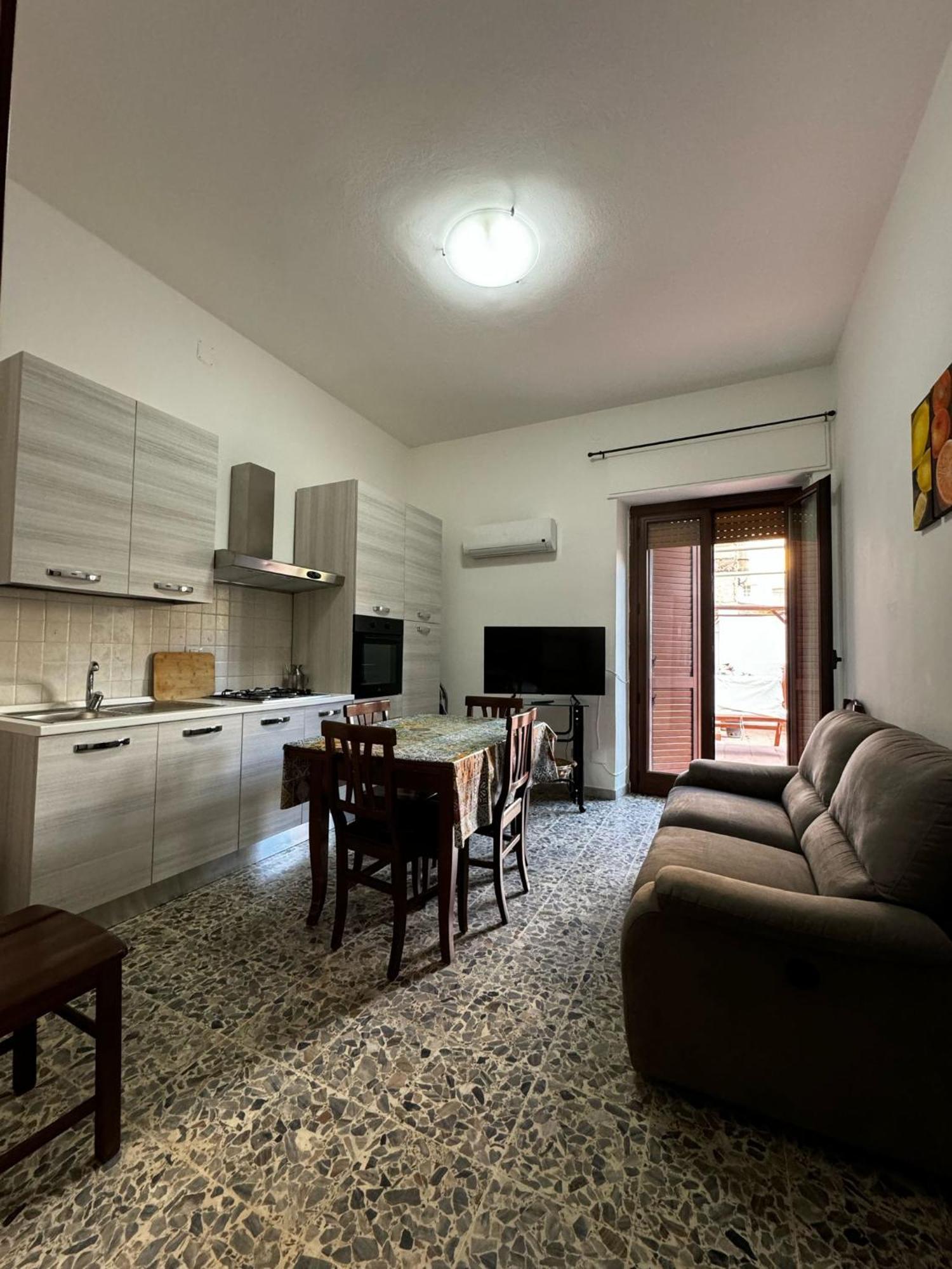 Pm 41 Via Ennio Porrino Guest House Αλγκέρο Εξωτερικό φωτογραφία