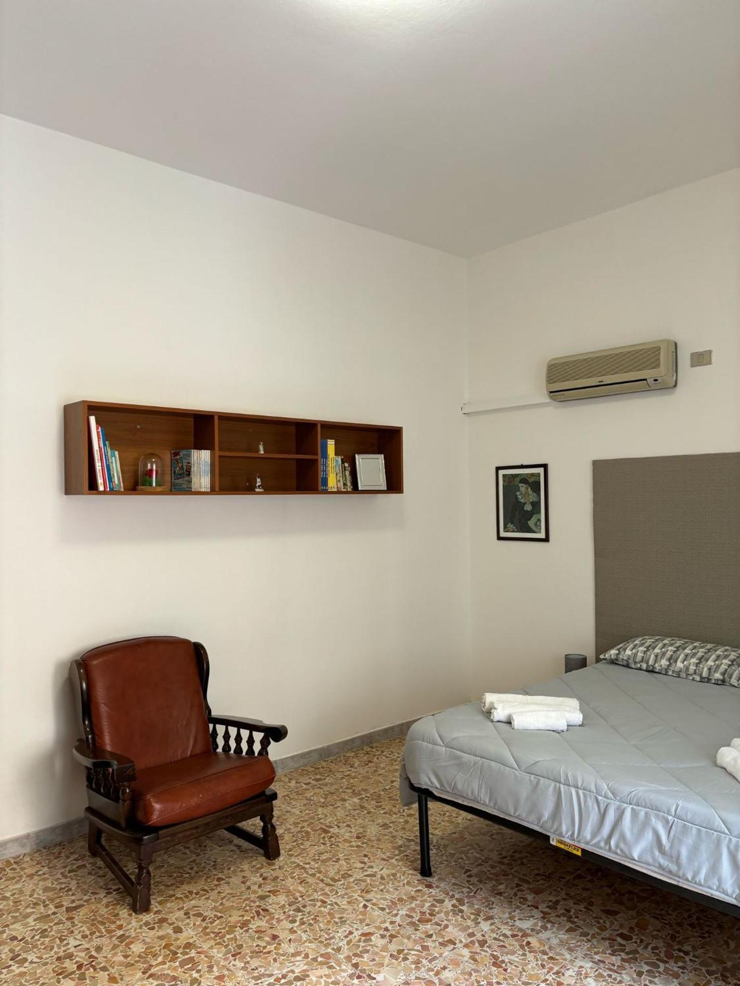 Pm 41 Via Ennio Porrino Guest House Αλγκέρο Εξωτερικό φωτογραφία