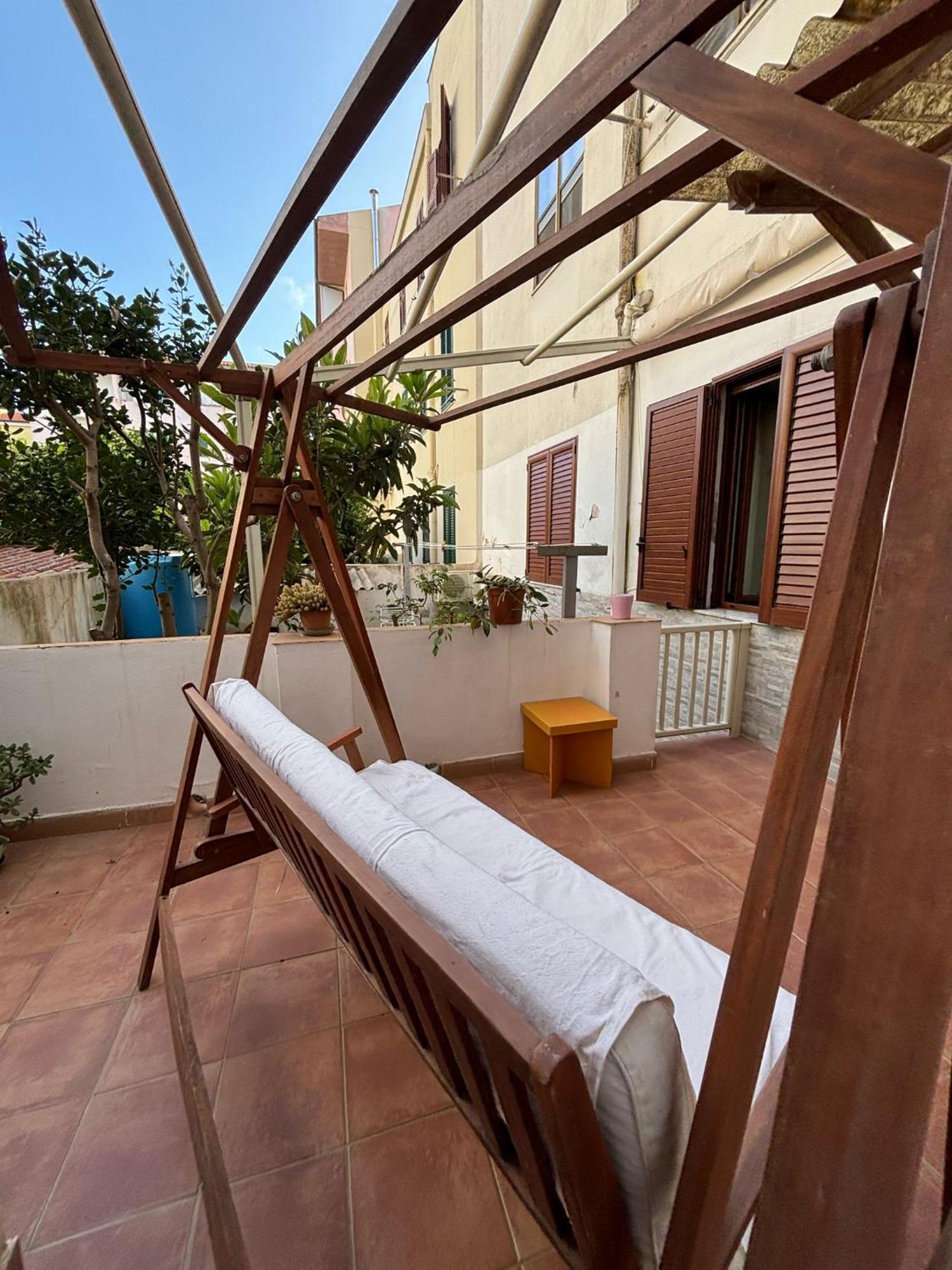 Pm 41 Via Ennio Porrino Guest House Αλγκέρο Εξωτερικό φωτογραφία