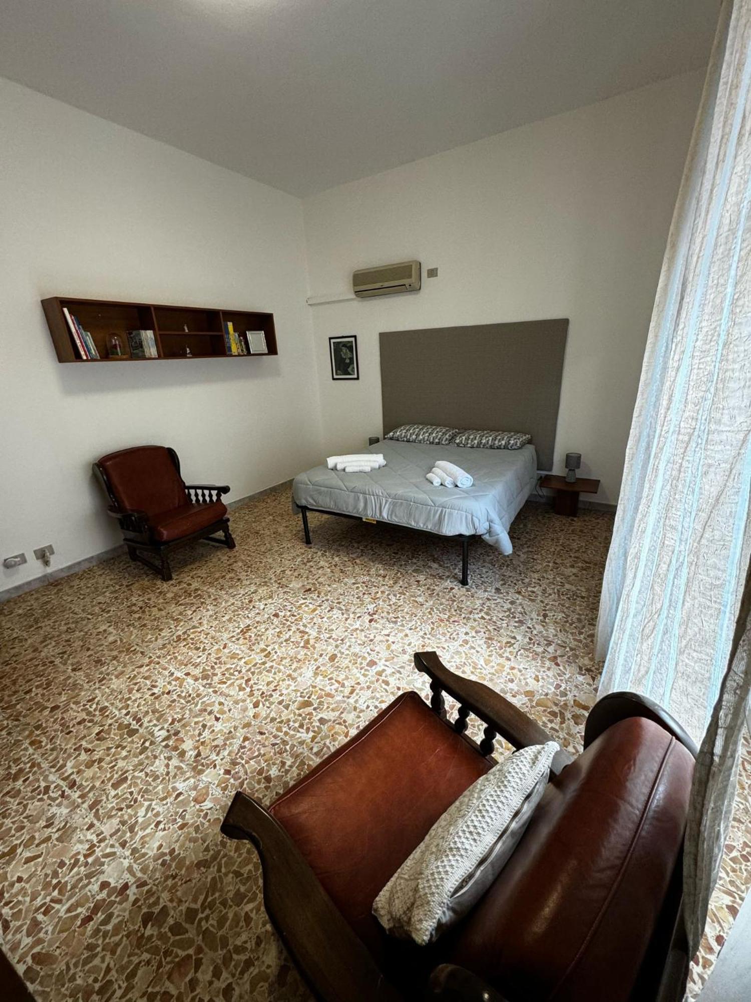 Pm 41 Via Ennio Porrino Guest House Αλγκέρο Εξωτερικό φωτογραφία